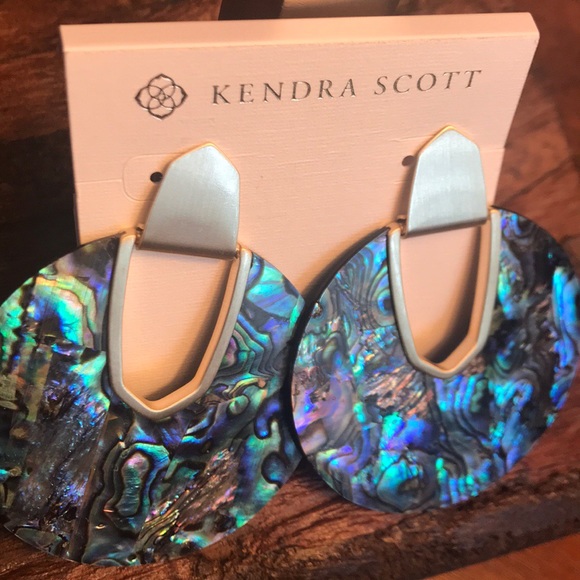 Kendra Scott Jewelry - Stunning Kendra Scott Diane Earrings in Abalone!!